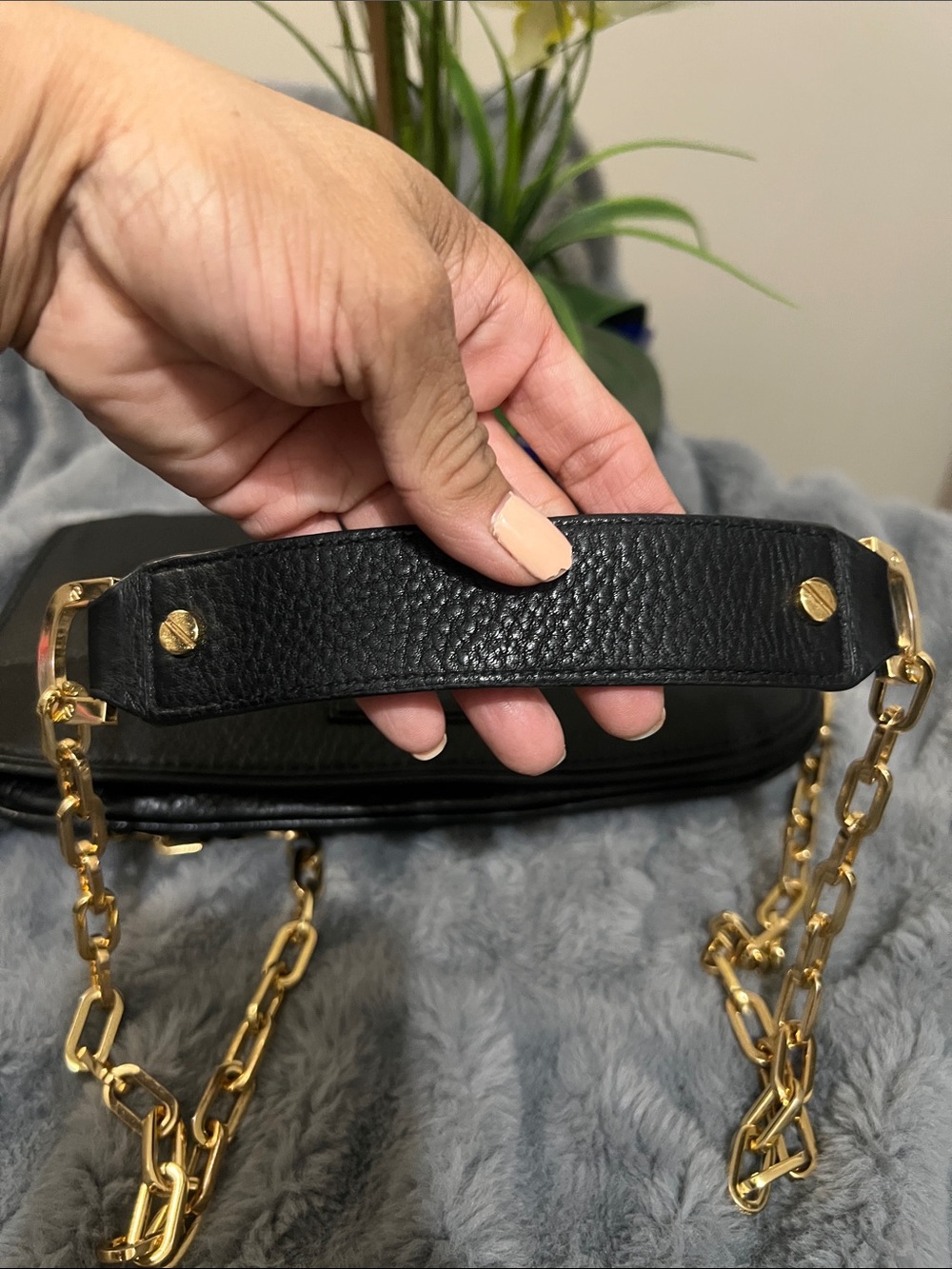 Tory Burch Black Pebbled Leather Shoulder/Crossbody Bag EUC retail $288 - Picture 9 of 9